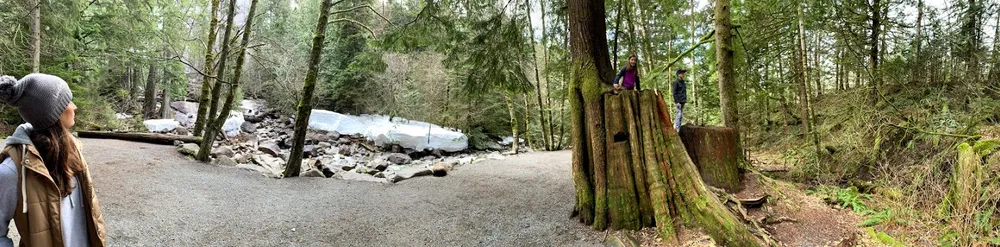 Panoramic picture at Shannon Falls in Squamish, BC